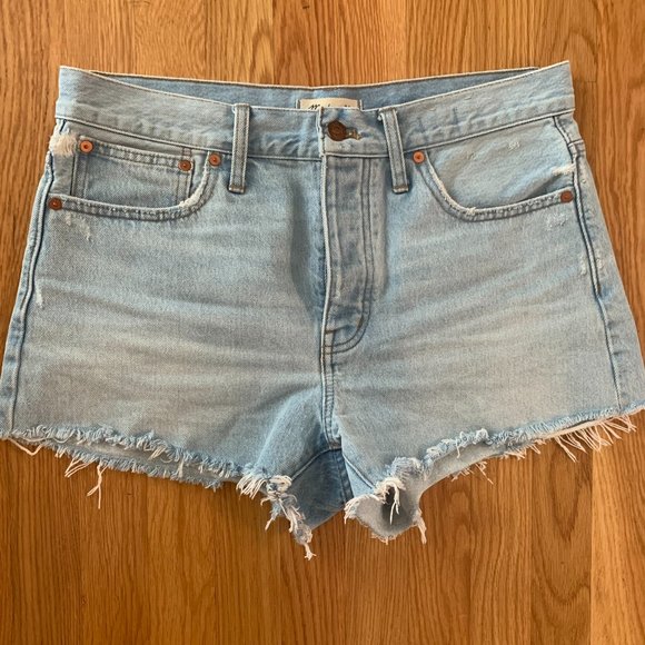Madewell denim cutoffs - Picture 1 of 3